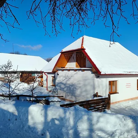 Tatil Evi Chotar Nova Bana