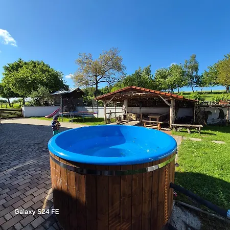 Chotar Nova Bana Holiday home Velka Lehota